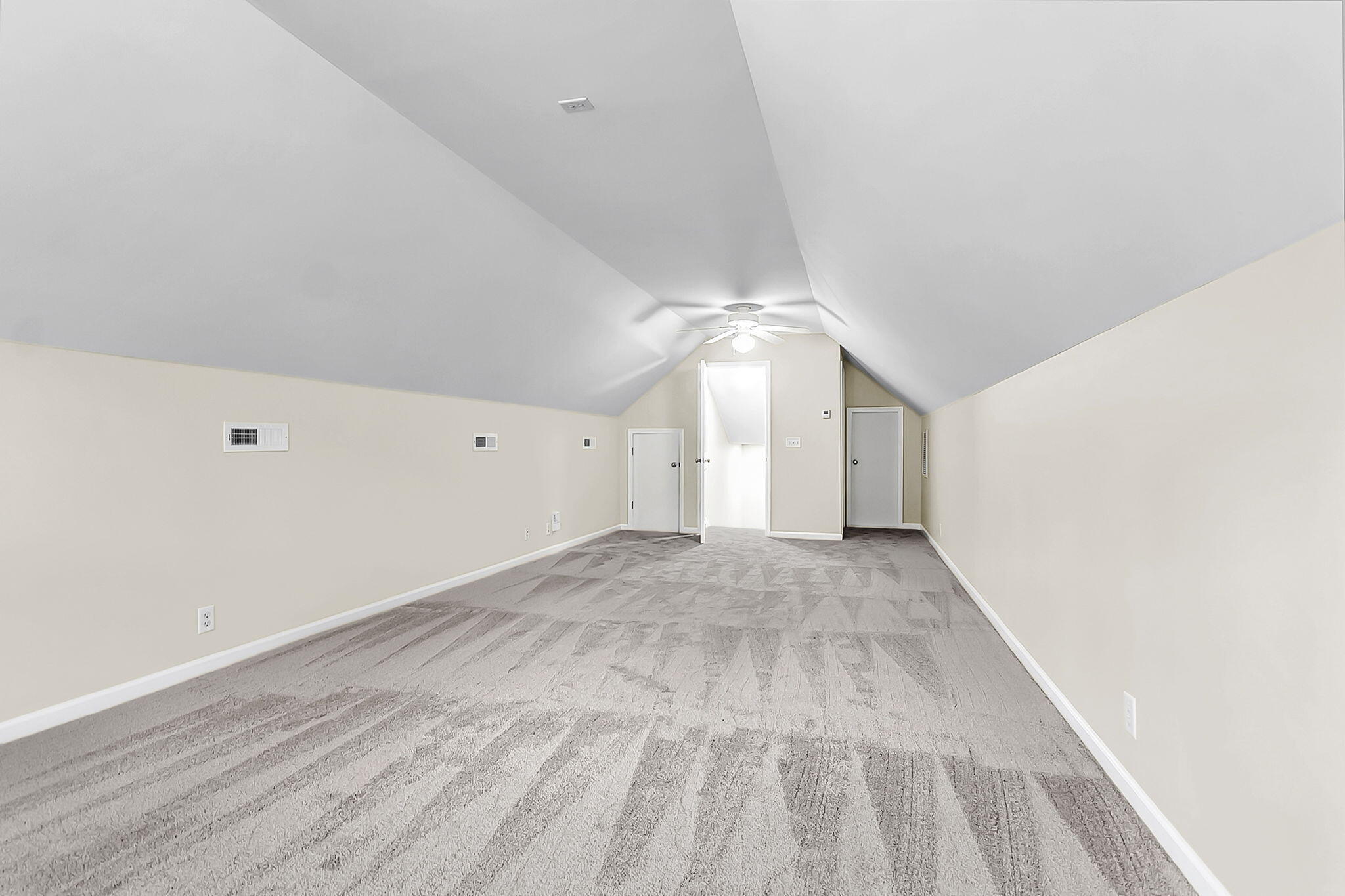 697 Hamlet Circle Goose Creek, SC 29445 - Photo 47 of 57 CREM - 697 Hamlet - interior only-39