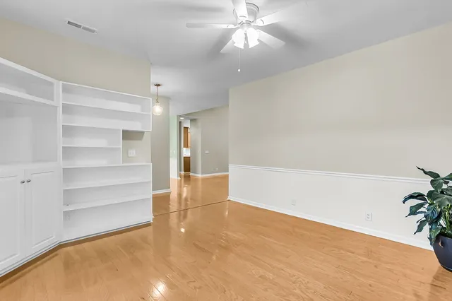 $650,000 | 697 Hamlet Circle, Goose Creek, SC 29445