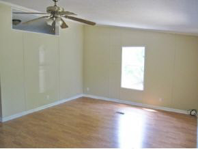 2850 North Old St Road Bedford, IN 47421 - Photo 3 of 11