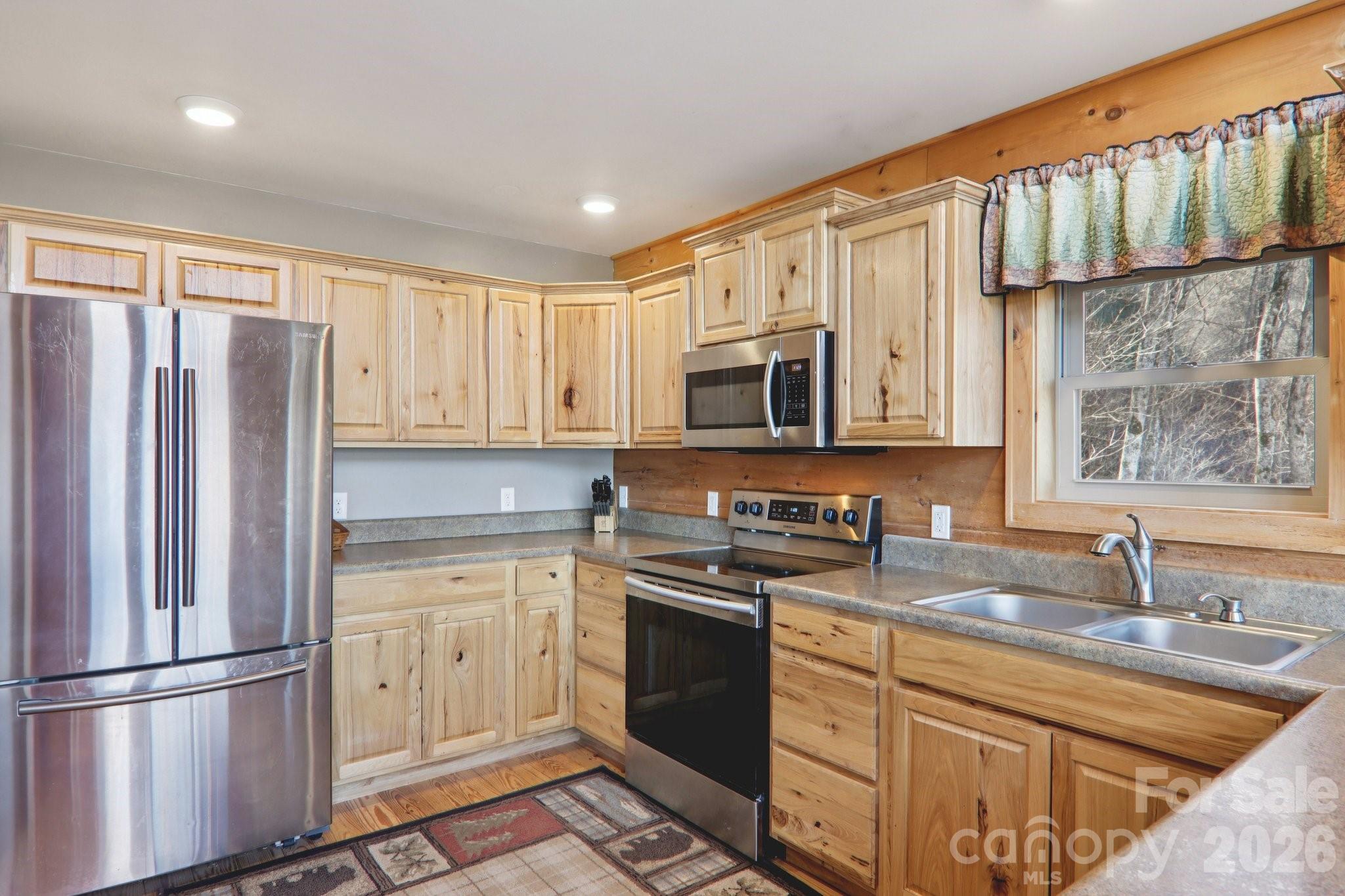 284 Robin Roost Road Maggie Valley, NC 28751 - Photo 15 of 47 Gallery Image 15