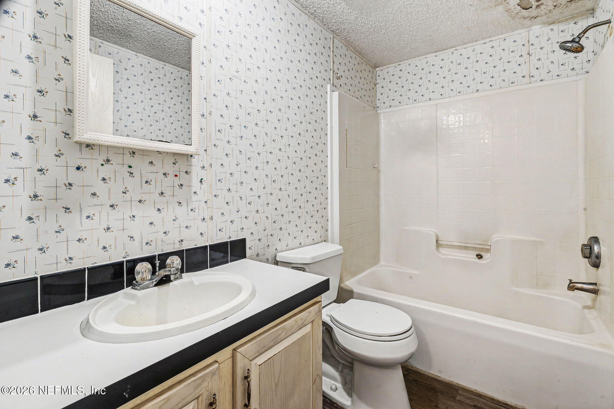 2910 Marshbank Road Jacksonville, FL 32224 - Photo 25 of 45 Guest Bath