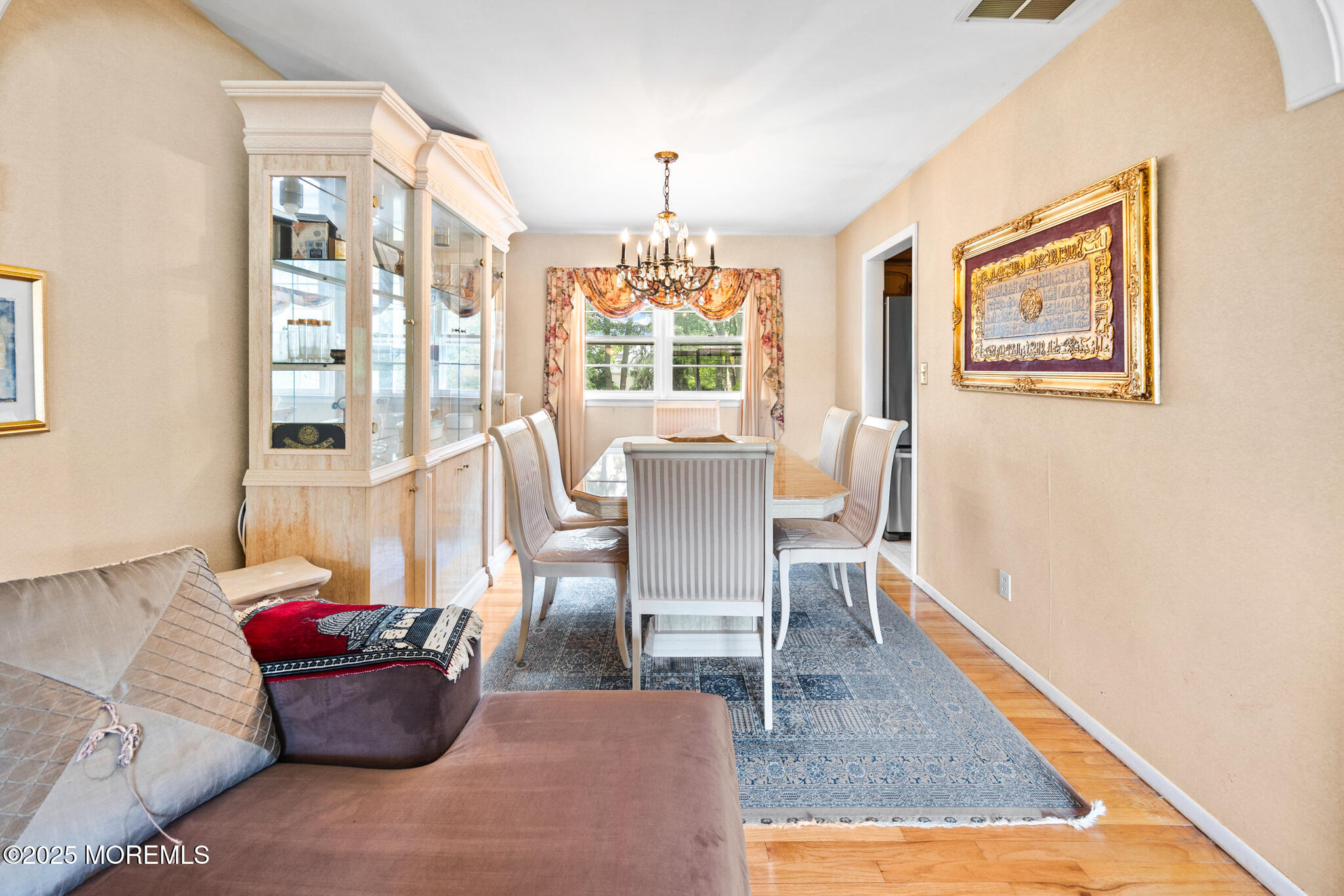 117 Greymoor Road Howell, NJ 07731 - Photo 9 of 32 a living room with furniture and a window