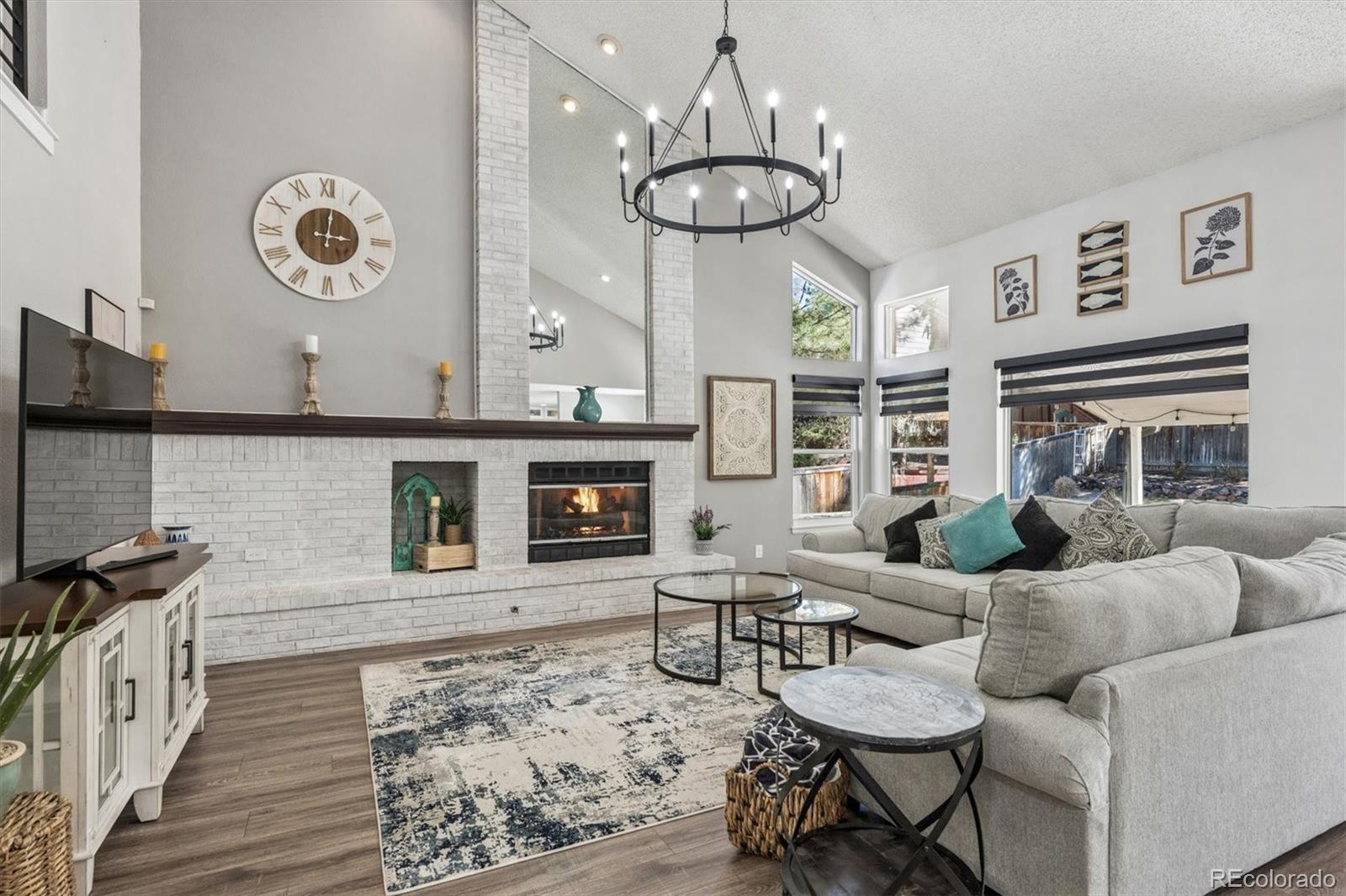 2340 Crestmont Lane Highlands Ranch, CO 80126 - Photo 19 of 50