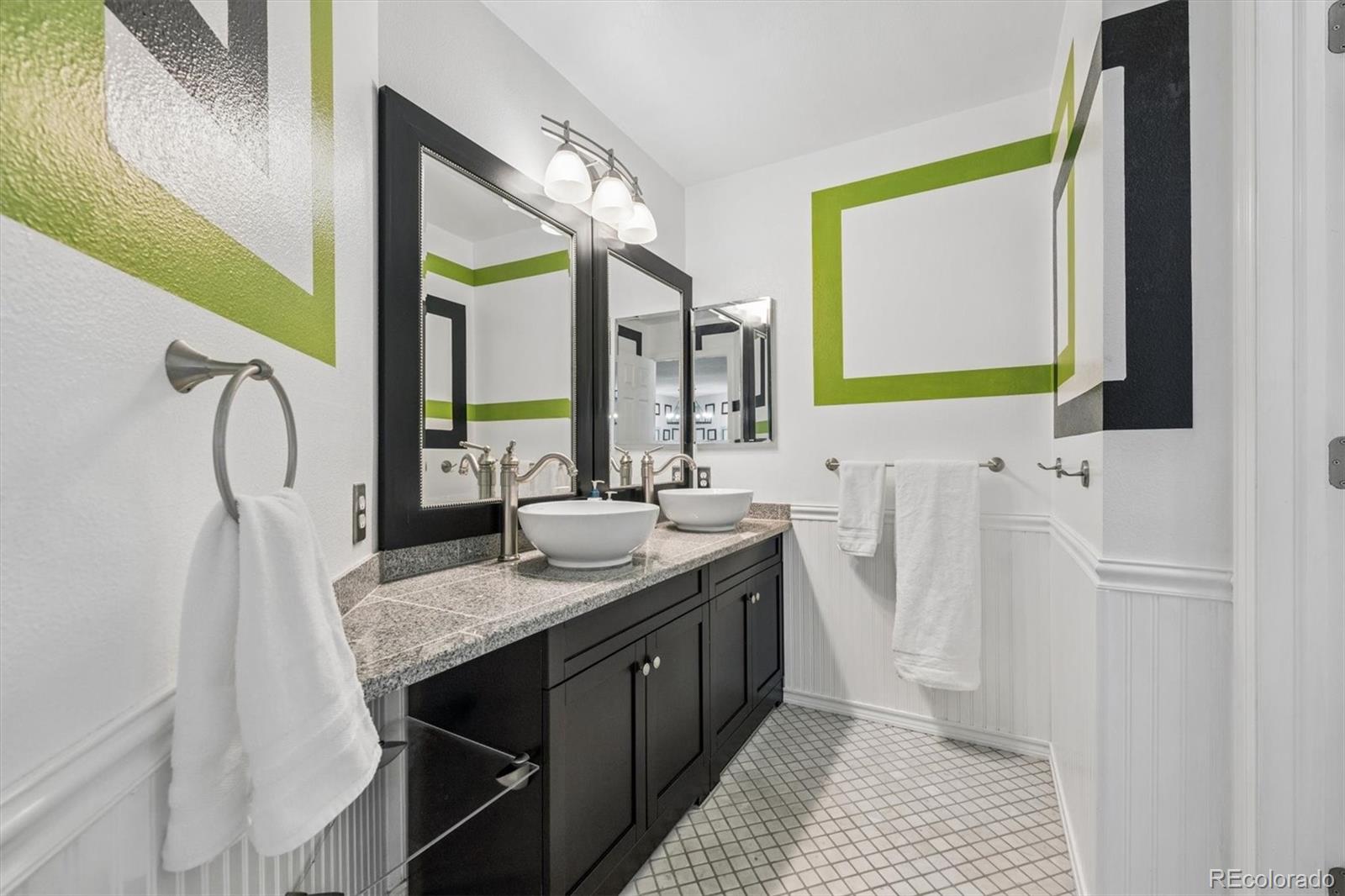 2340 Crestmont Lane Highlands Ranch, CO 80126 - Photo 35 of 50