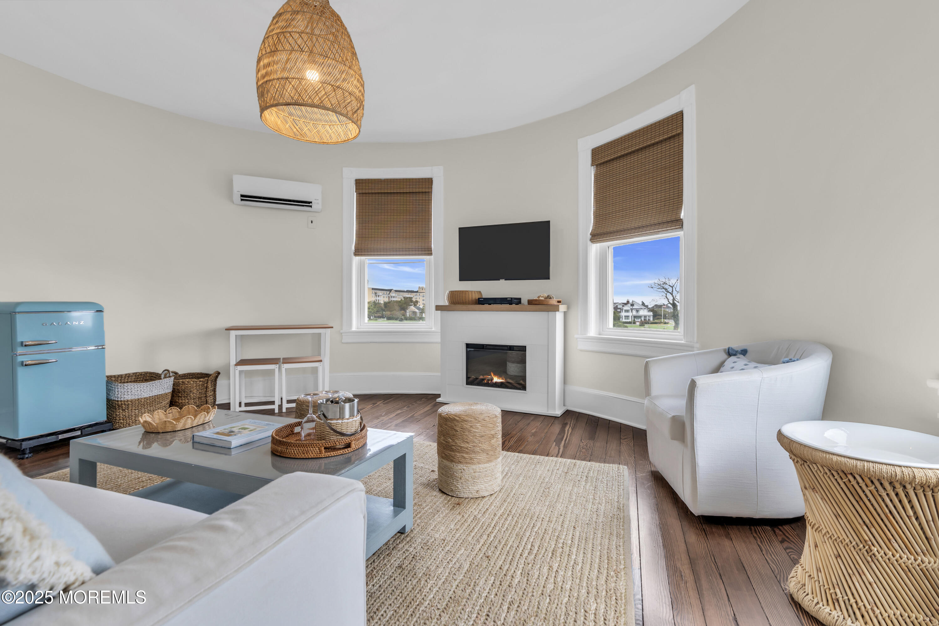 200 Monmouth Avenue, Unit 5 Spring Lake, NJ 07762 - Photo 9 of 26 Living Room