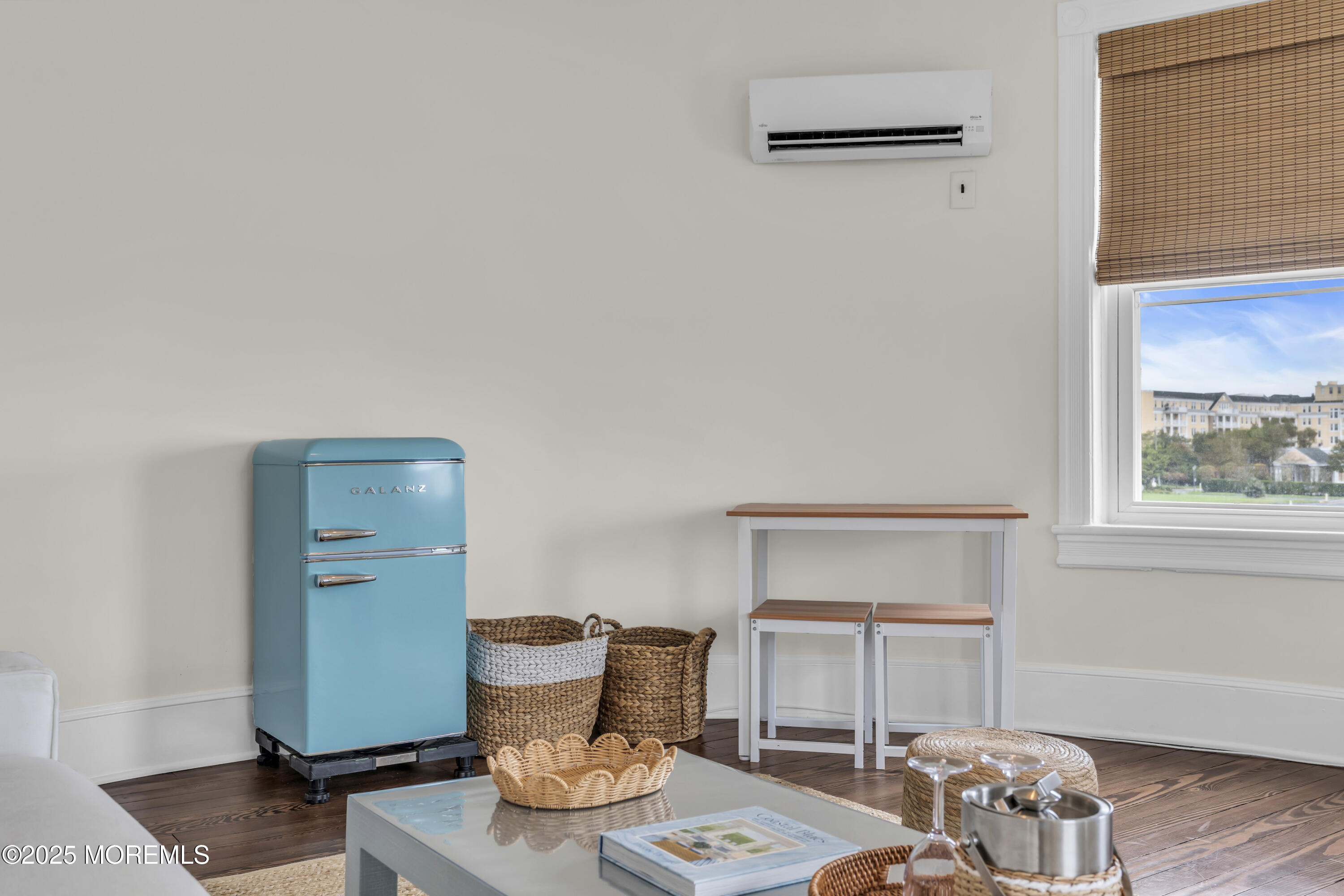 200 Monmouth Avenue, Unit 5 Spring Lake, NJ 07762 - Photo 10 of 26 Living Room