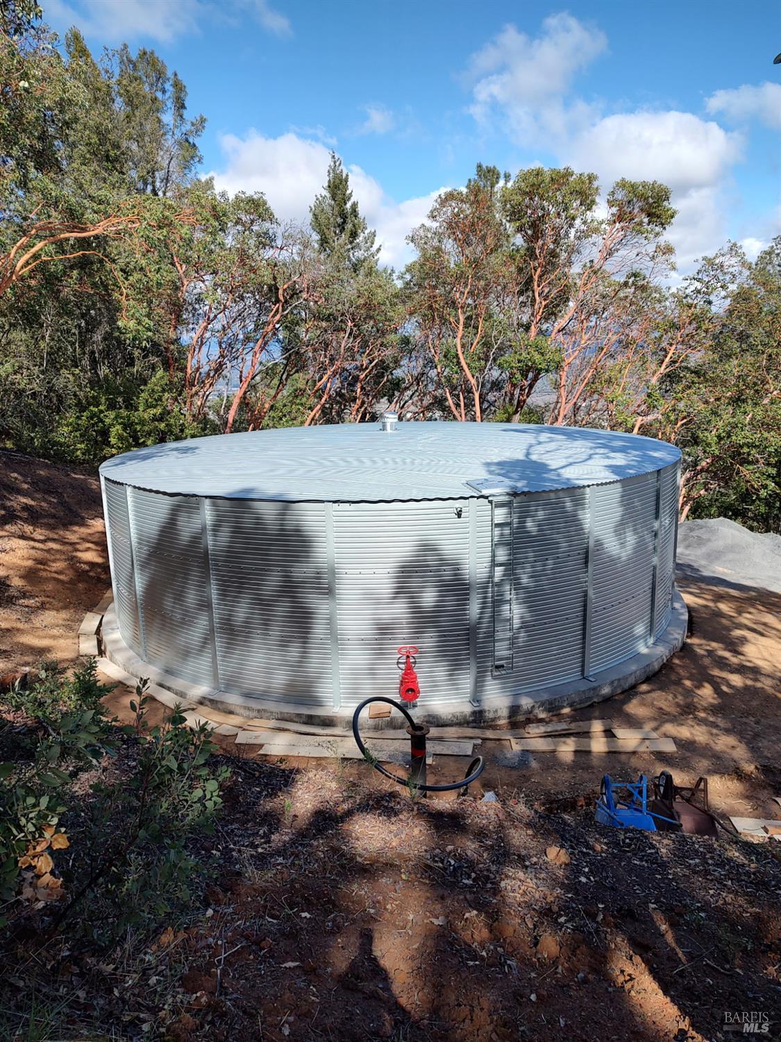 1554 Redwood Avenue Ukiah, CA 95482 - Photo 6 of 8 a view of outdoor space with seating area