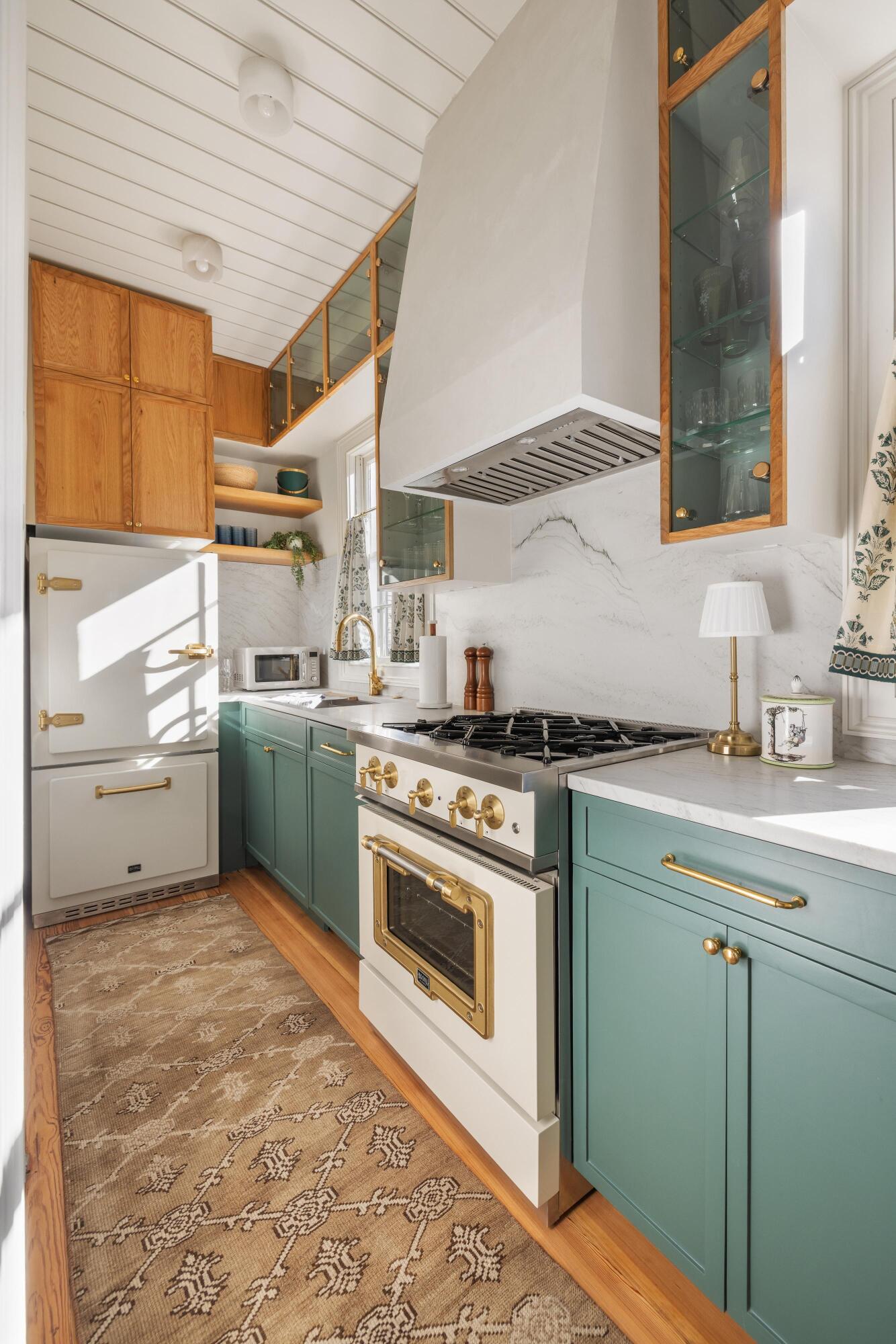 46 Church Street Charleston, SC 29401 - Photo 21 of 58 Kitchen 1