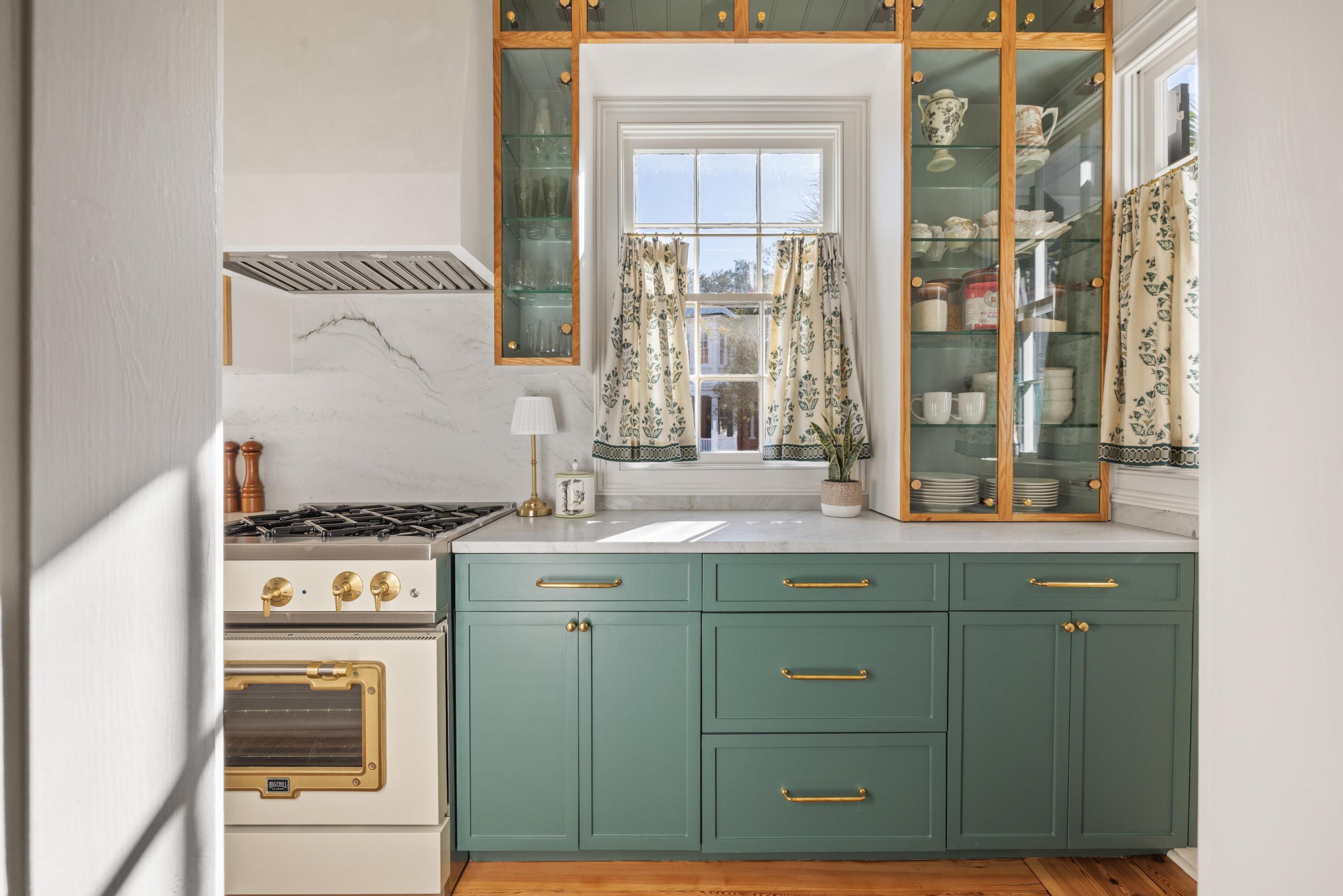 46 Church Street Charleston, SC 29401 - Photo 23 of 58 Kitchen