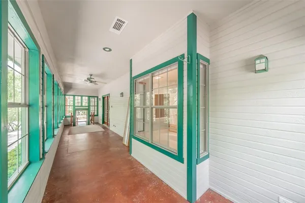 $1,175,000 | 491 Cozy Cove Court, Chico, TX 76431