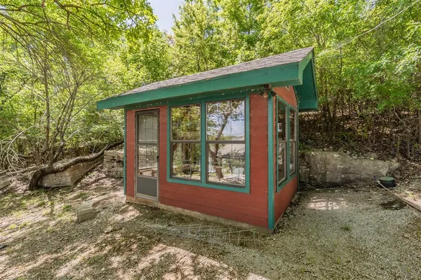 $1,175,000 | 491 Cozy Cove Court, Chico, TX 76431