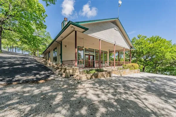 $1,175,000 | 491 Cozy Cove Court, Chico, TX 76431