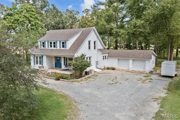 $594,000 | 5961 Busiek Road, Farmington, MO 63640