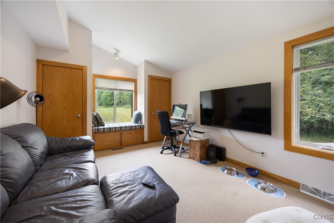 6925 Woodchuck Hill Road De Witt, NY 13066 - Photo 17 of 47