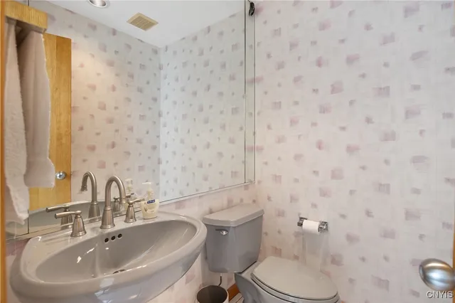 $799,900 | 6925 Woodchuck Hill Road, De Witt, NY 13066