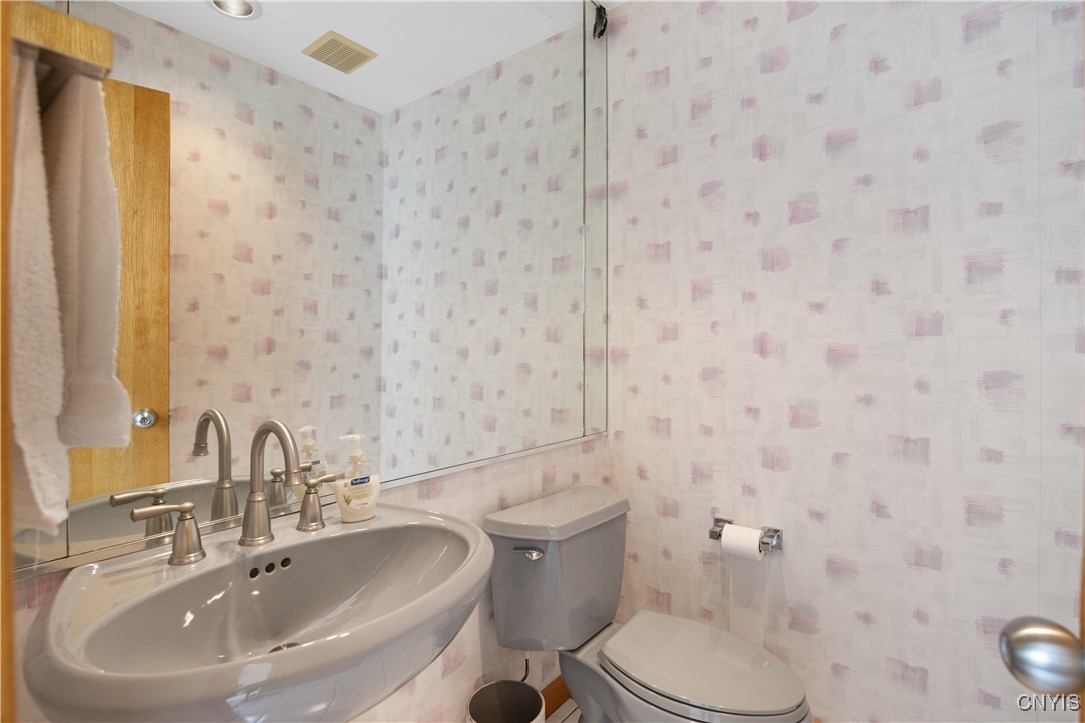 6925 Woodchuck Hill Road De Witt, NY 13066 - Photo 21 of 47 half Bath 1st floor