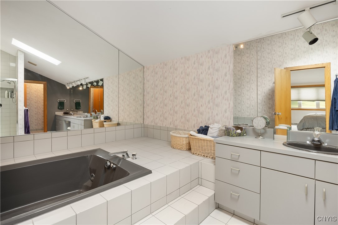 6925 Woodchuck Hill Road De Witt, NY 13066 - Photo 24 of 47