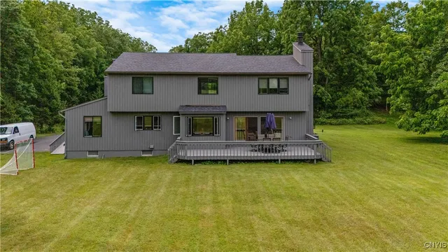 $799,900 | 6925 Woodchuck Hill Road, De Witt, NY 13066