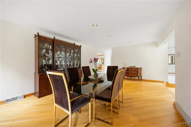 $799,900 | 6925 Woodchuck Hill Road, De Witt, NY 13066