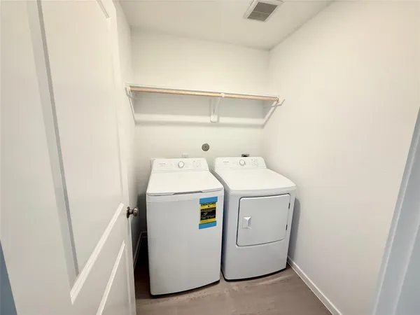 $1,800 | 31507 Casamari Drive, Huffman, TX 77336