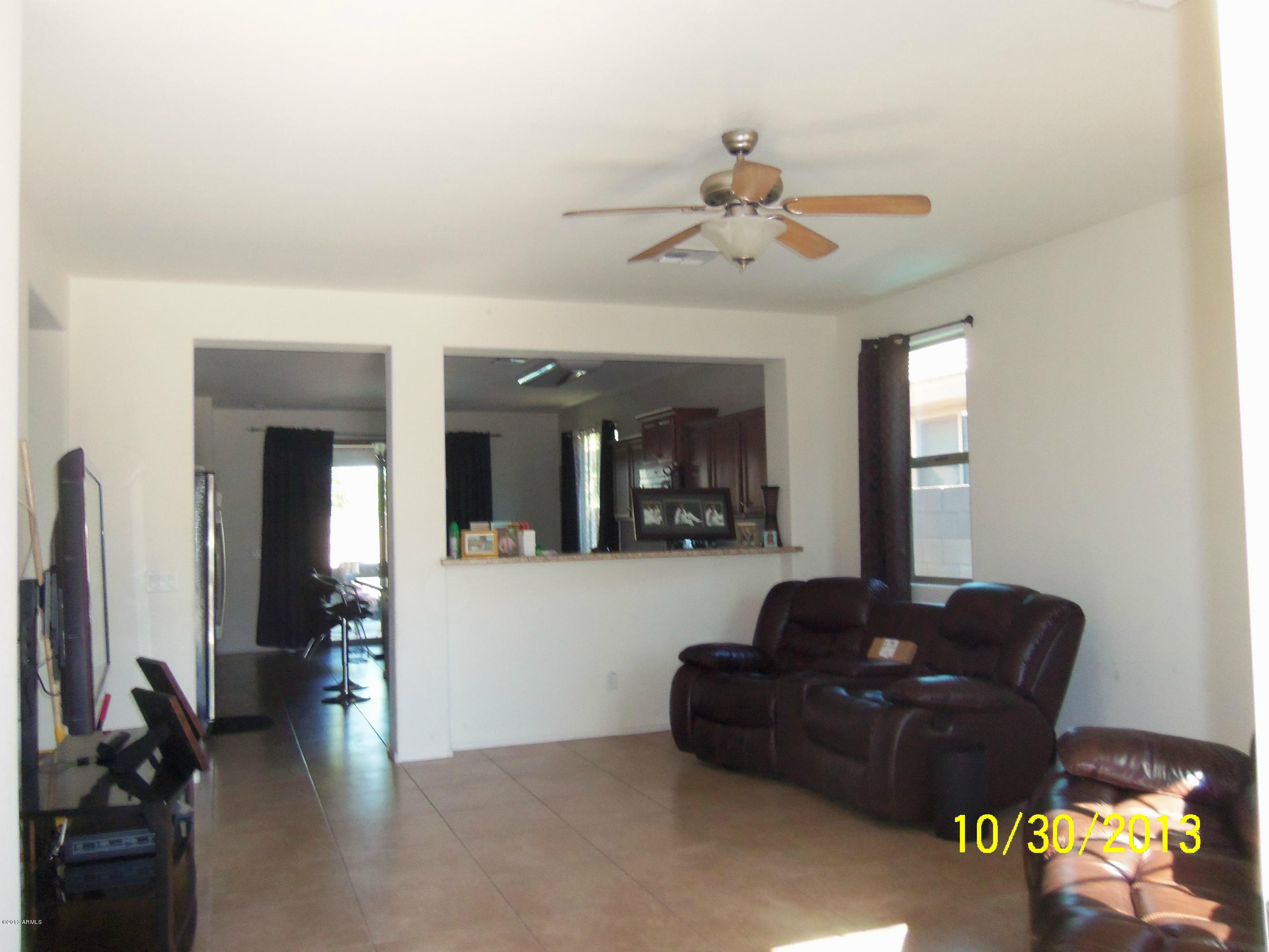 6946 West Harwell Road Laveen, AZ 85339 - Photo 3 of 21 Family Room