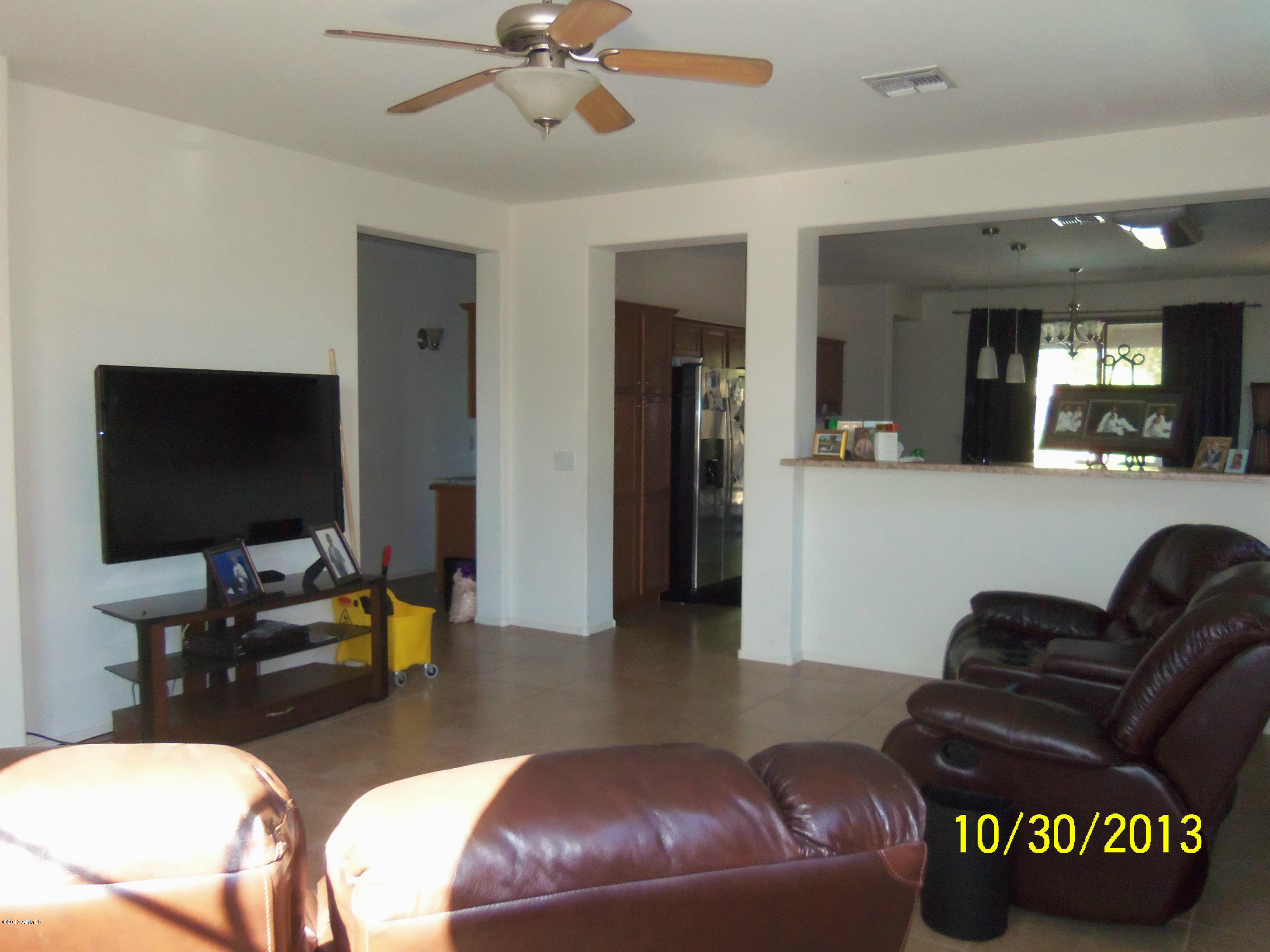 6946 West Harwell Road Laveen, AZ 85339 - Photo 5 of 21 Family Room