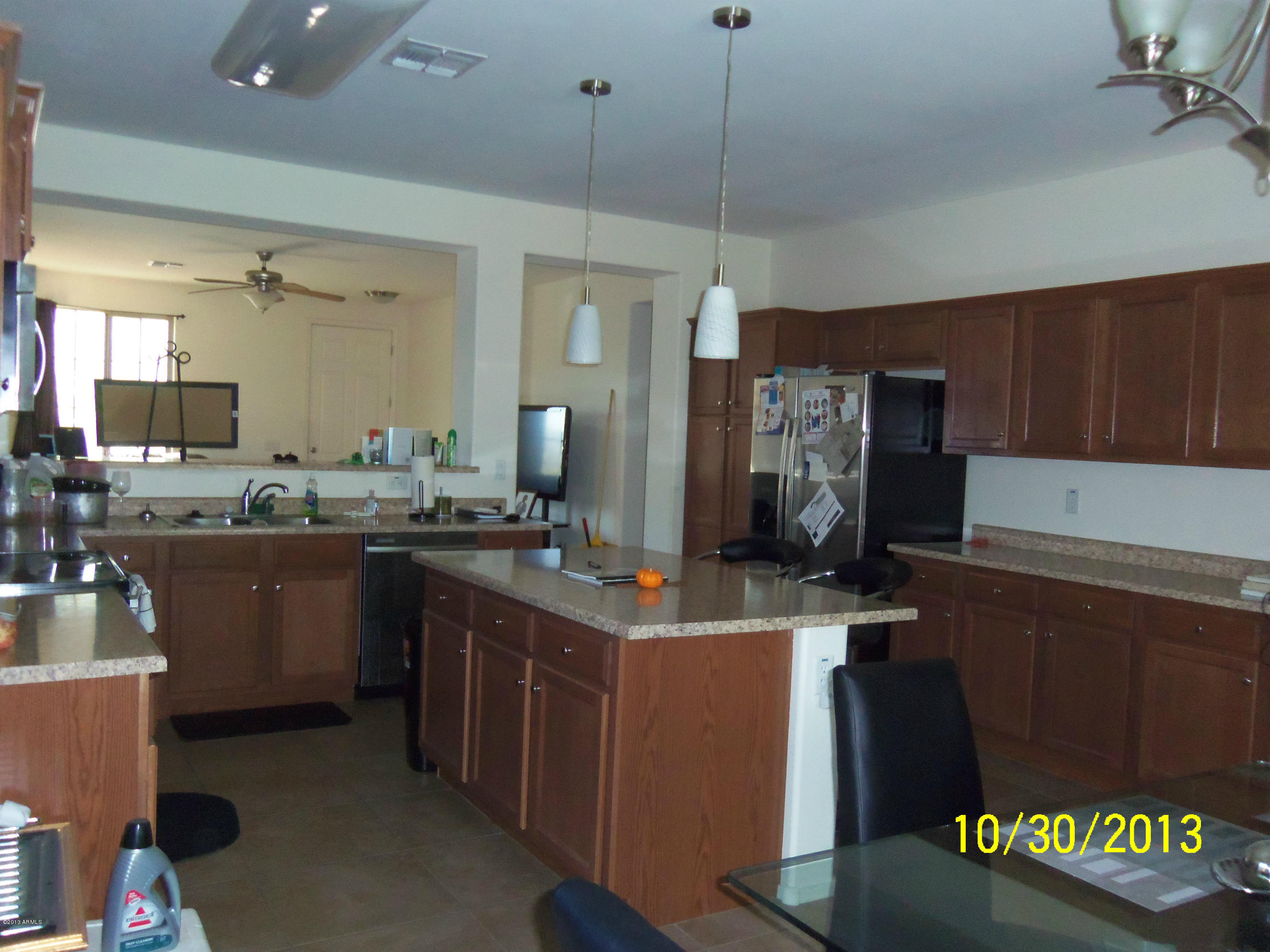 6946 West Harwell Road Laveen, AZ 85339 - Photo 6 of 21 Kitchen