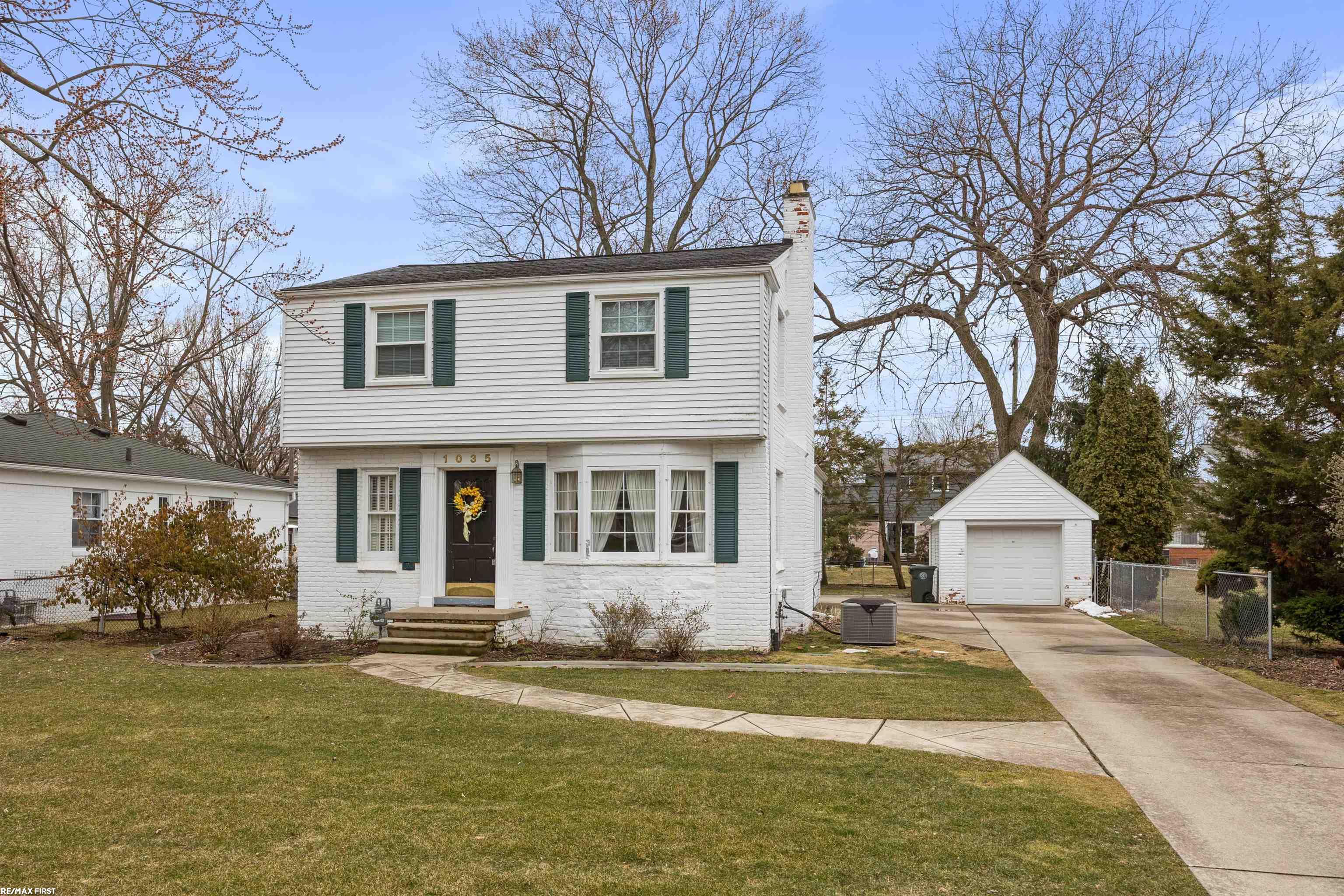1035 Hampton Road Grosse Pointe, MI 48236 - Photo 33 of 34
