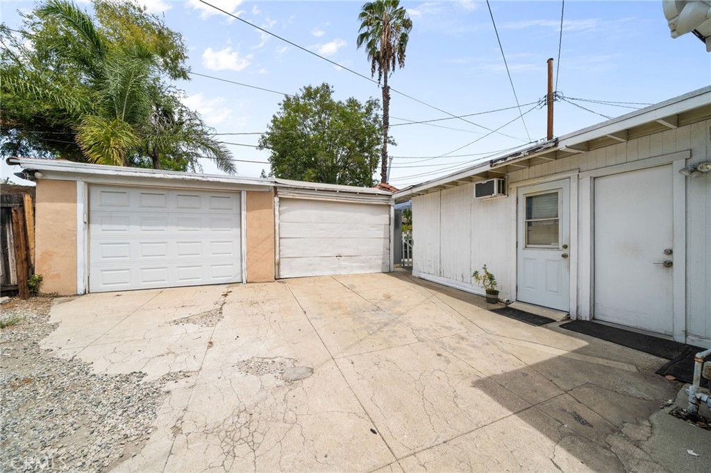 1493 Whitefield Road Pasadena, CA 91104 - Photo 24 of 50 Gallery Image 24