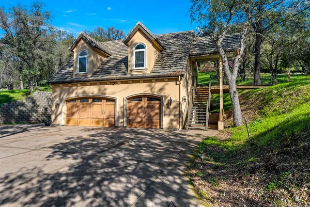 $825,000 | 10315 Comstock Lane, Auburn, CA 95603