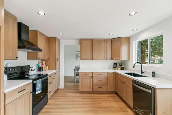 $668,000 | 106 Kerry Court, Vacaville, CA 95687