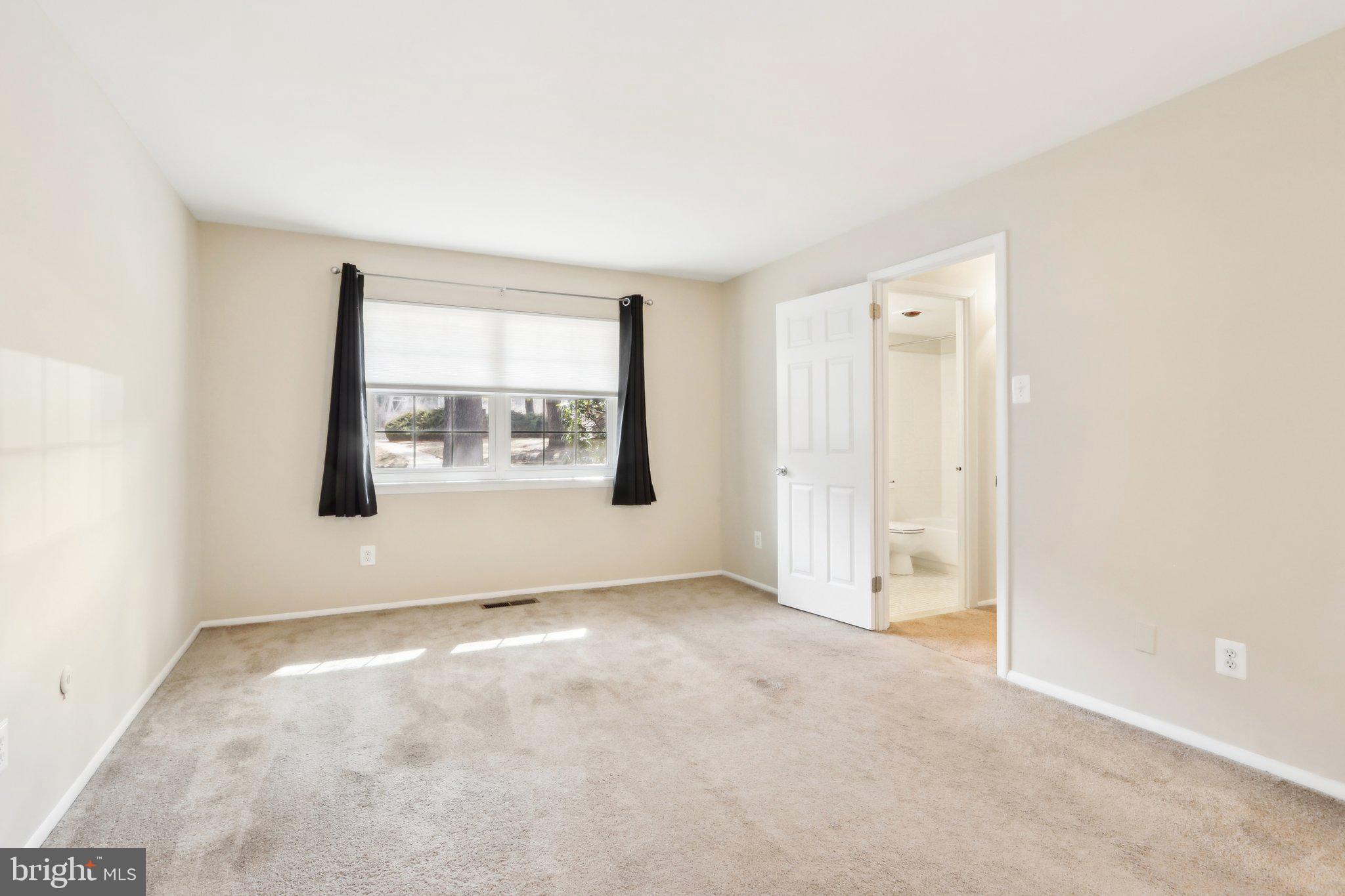 467 Old Forge Crossing Devon, PA 19333 - Photo 17 of 34 an empty room with windows