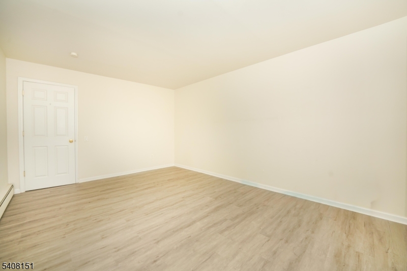 1 River Road, Unit 3G Nutley, NJ 07110 - Photo 3 of 27