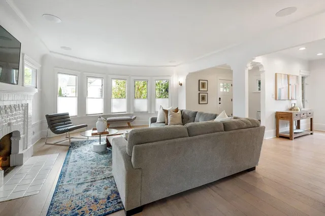 $3,998,000 | 1308 Montero Avenue, Burlingame, CA 94010