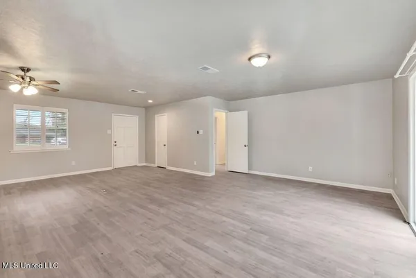$215,000 | 3 Byrd Court, Natchez, MS 39120