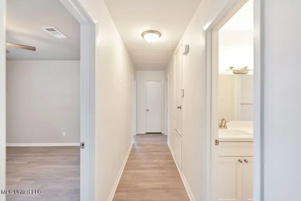 $215,000 | 3 Byrd Court, Natchez, MS 39120