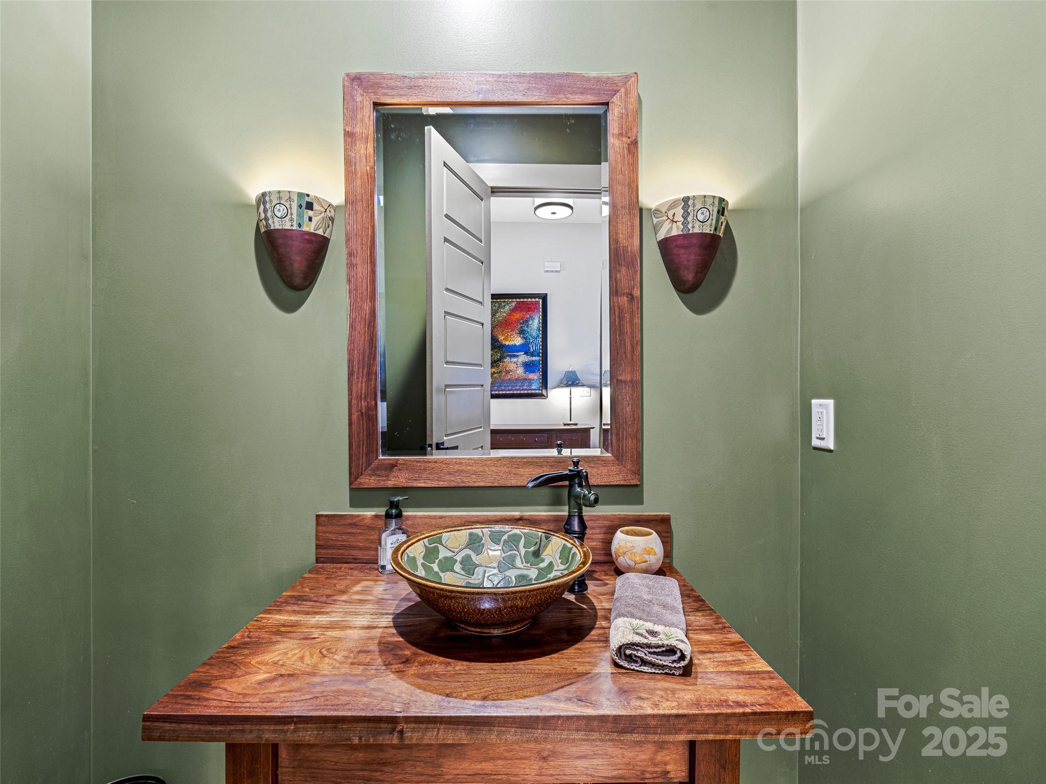 24 Bridle Path Road Asheville, NC 28804 - Photo 12 of 46 Gallery Image 12