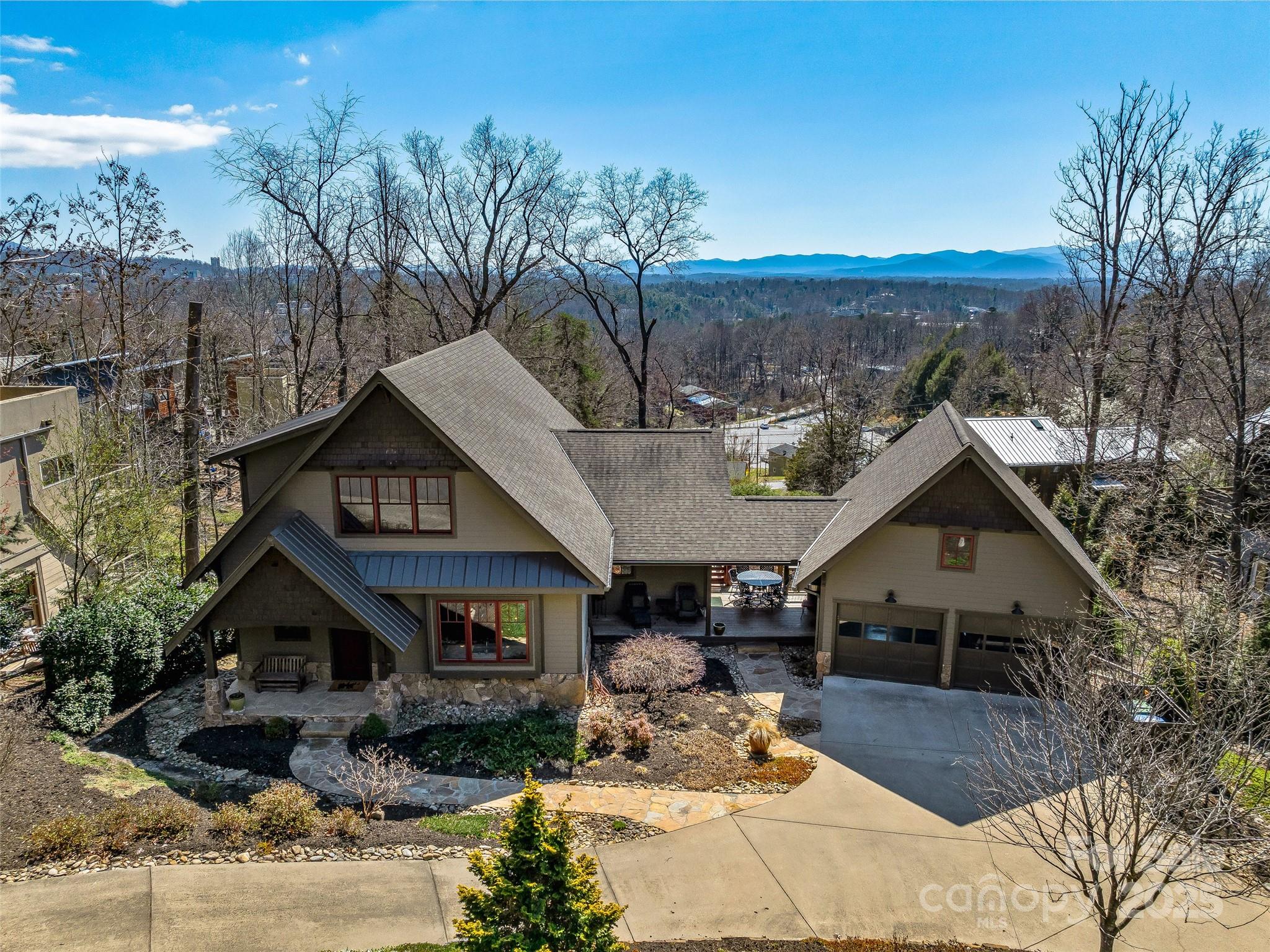 24 Bridle Path Road Asheville, NC 28804 - Photo 5 of 46 Gallery Image 5