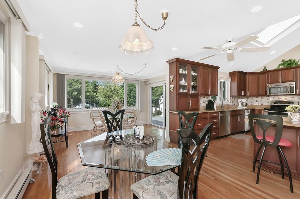 12 Ashmont Road Wellesley, MA 02481 - Photo 11 of 30