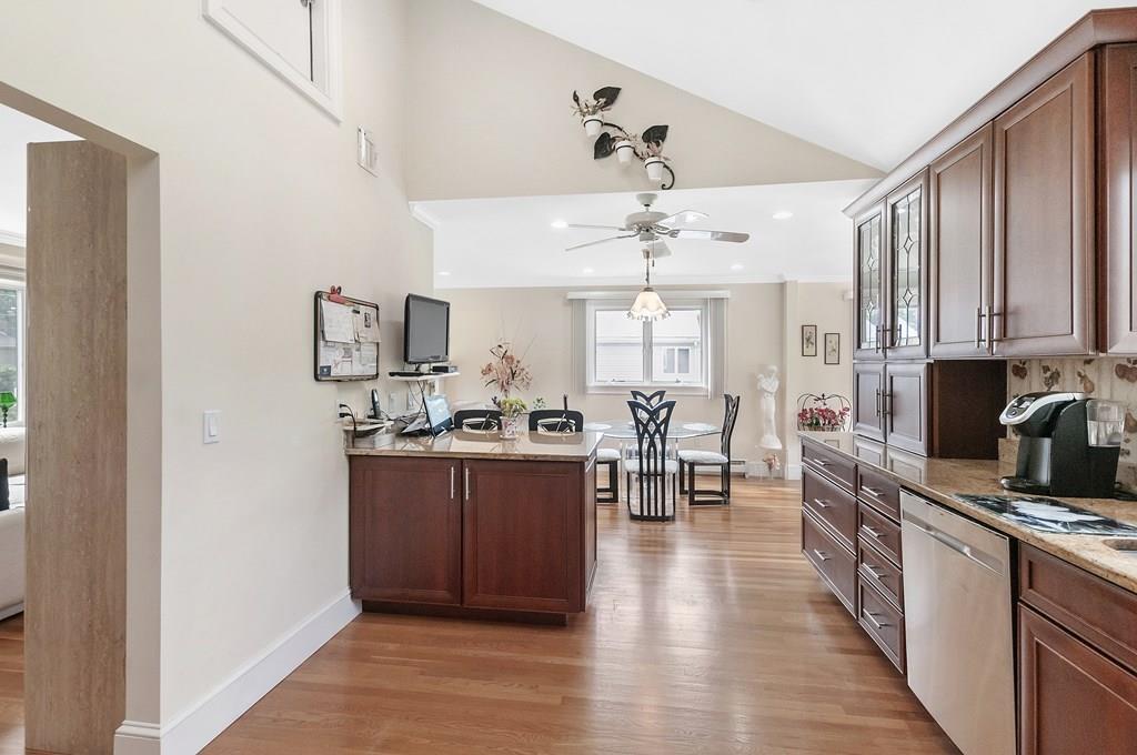 12 Ashmont Road Wellesley, MA 02481 - Photo 12 of 30