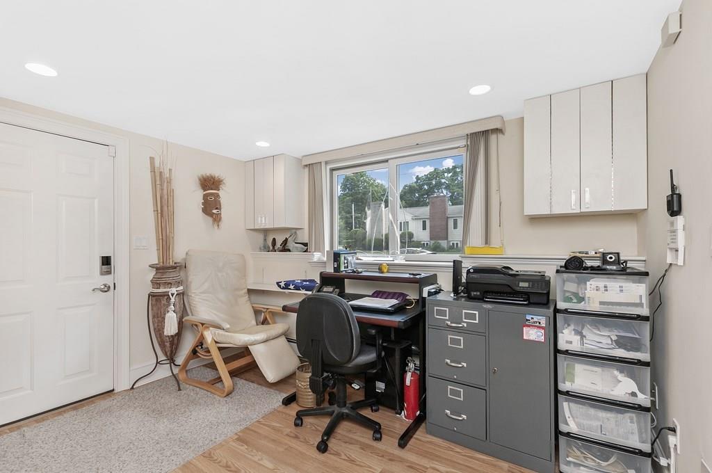 12 Ashmont Road Wellesley, MA 02481 - Photo 14 of 30