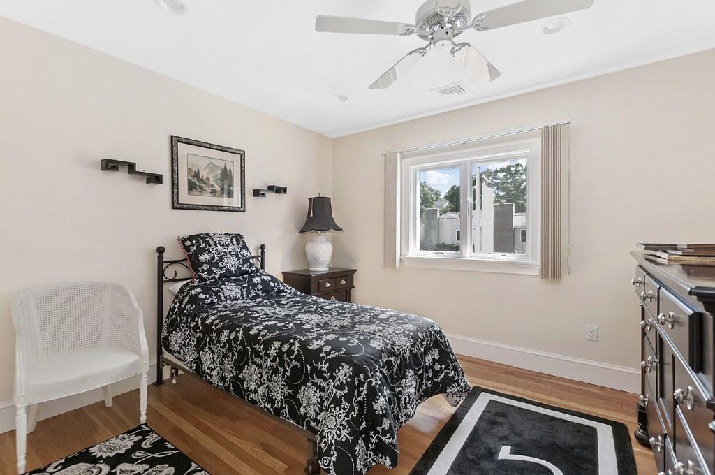 12 Ashmont Road Wellesley, MA 02481 - Photo 19 of 30