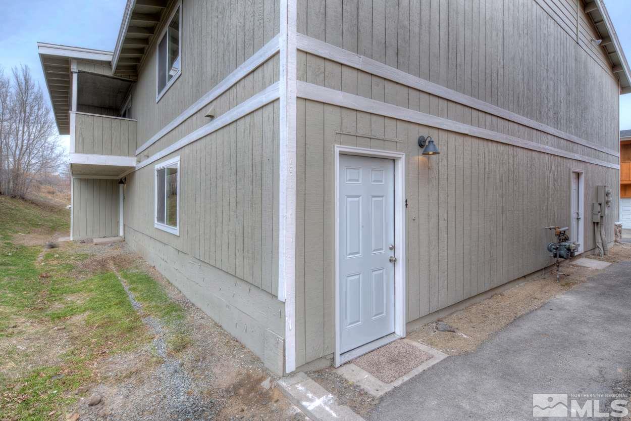 2150 Sutro Street, Unit A Reno, NV 89512 - Photo 19 of 25 a view of entryway
