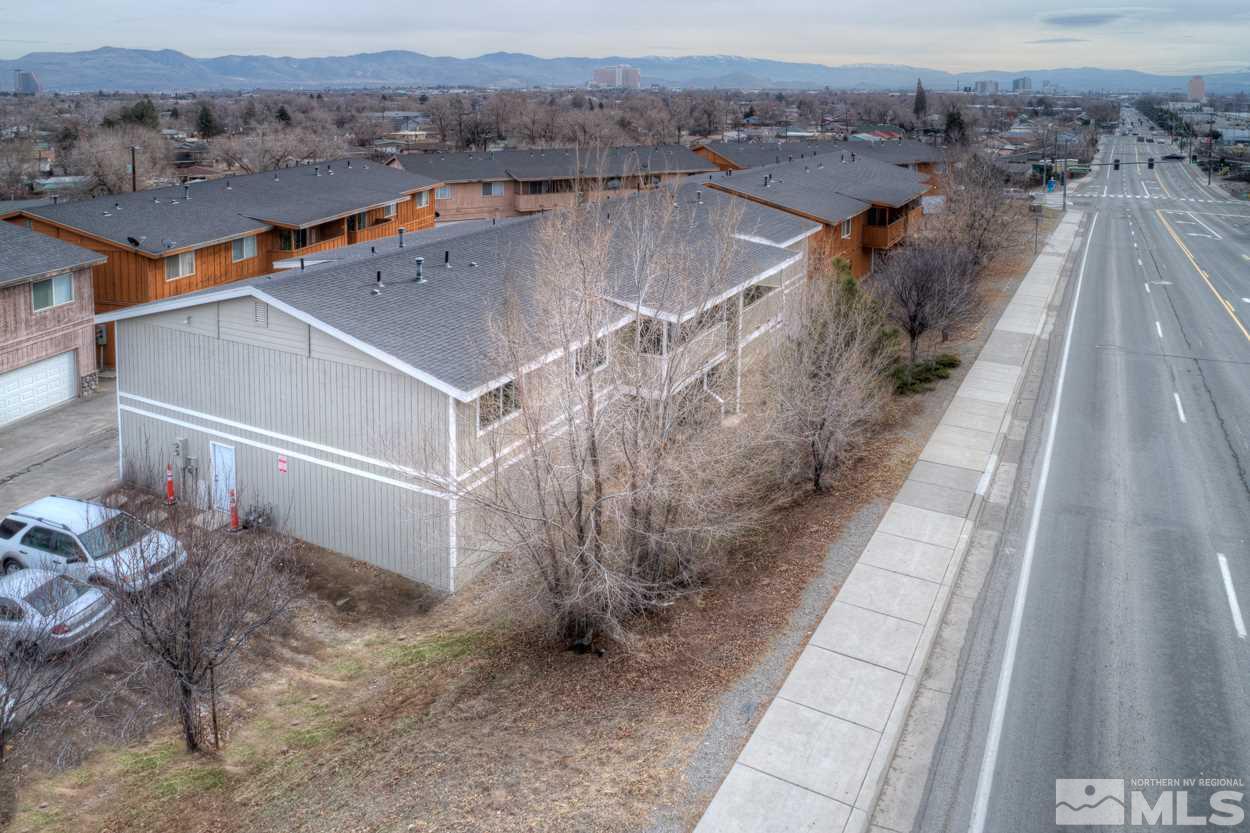 2150 Sutro Street, Unit A Reno, NV 89512 - Photo 23 of 25 a view of a terrace