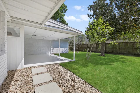 $540,000 | 5447 Darnell Street, Houston, TX 77096