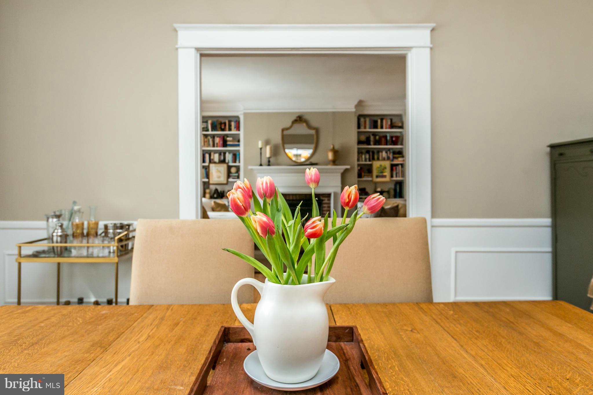 408 Hollen Road Baltimore, MD 21212 - Photo 8 of 30 a view of a dining room with furniture and a potted plant