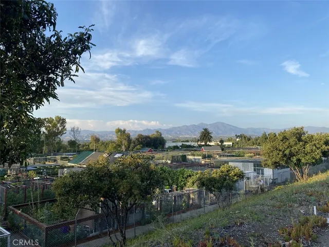 $399,000 | 2009 Via Mariposa West, Unit D, Laguna Woods, CA 92637