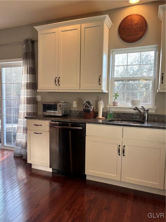 2242 Rising Hill Road Whitehall, PA 18052 - Photo 10 of 50 Plenty of storage with all this cabinetry.