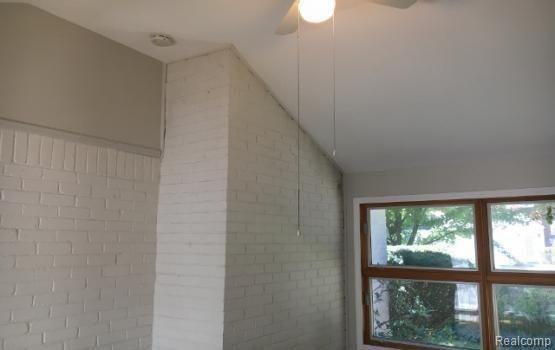 1823 Bradford Road Birmingham, MI 48009 - Photo 18 of 33