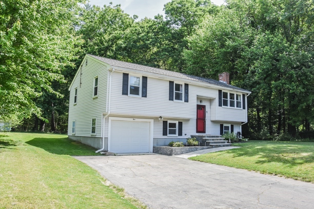 5 Kensington Road Norton, MA 02766 - Photo 4 of 36